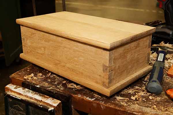 Prairie Pursuits: Woodworking - Hand Cut Dovetails