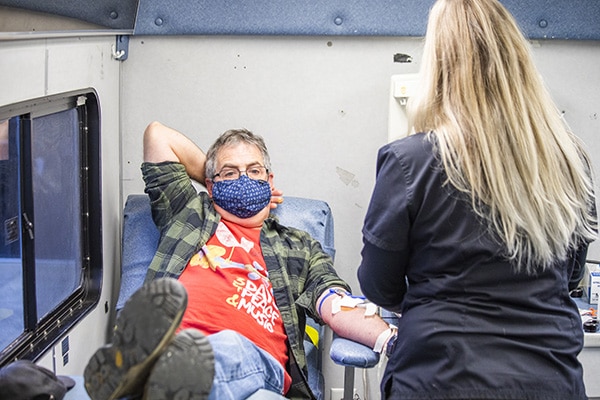 Man getting his blood drawn