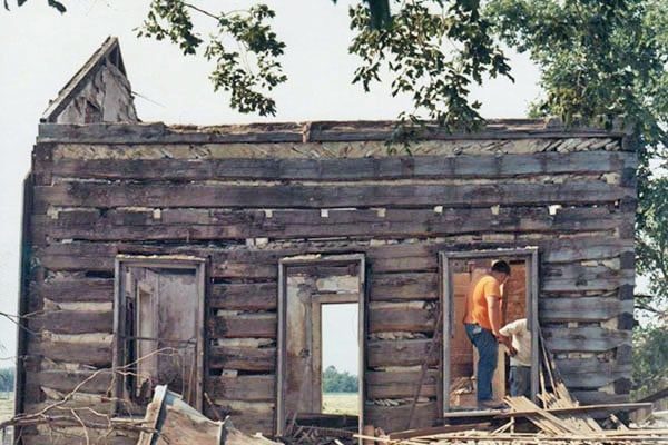image of the reconstruction of the Hastings Cabin