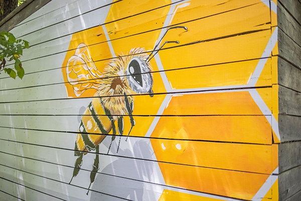 Bee mural Habitat