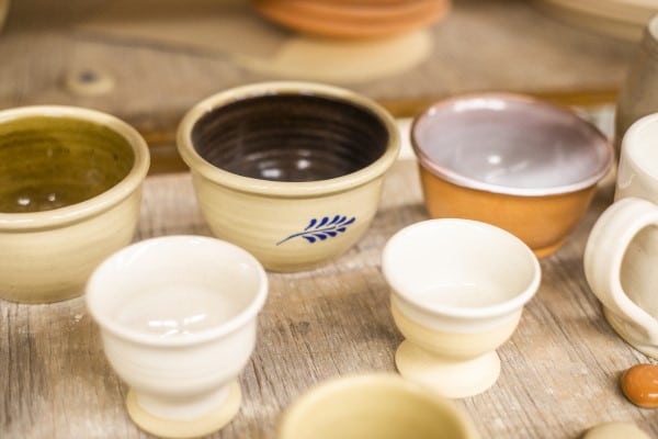 Photo of Pottery on a table Photo of Pottery on a table