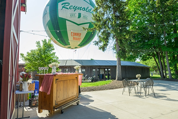 outside view of featherston with a bar cart