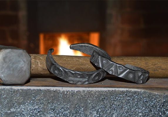Prairie Pursuits: Blacksmithing - Iron and Copper Bracelets Prairie Pursuits: Blacksmithing - Iron and Copper Bracelets